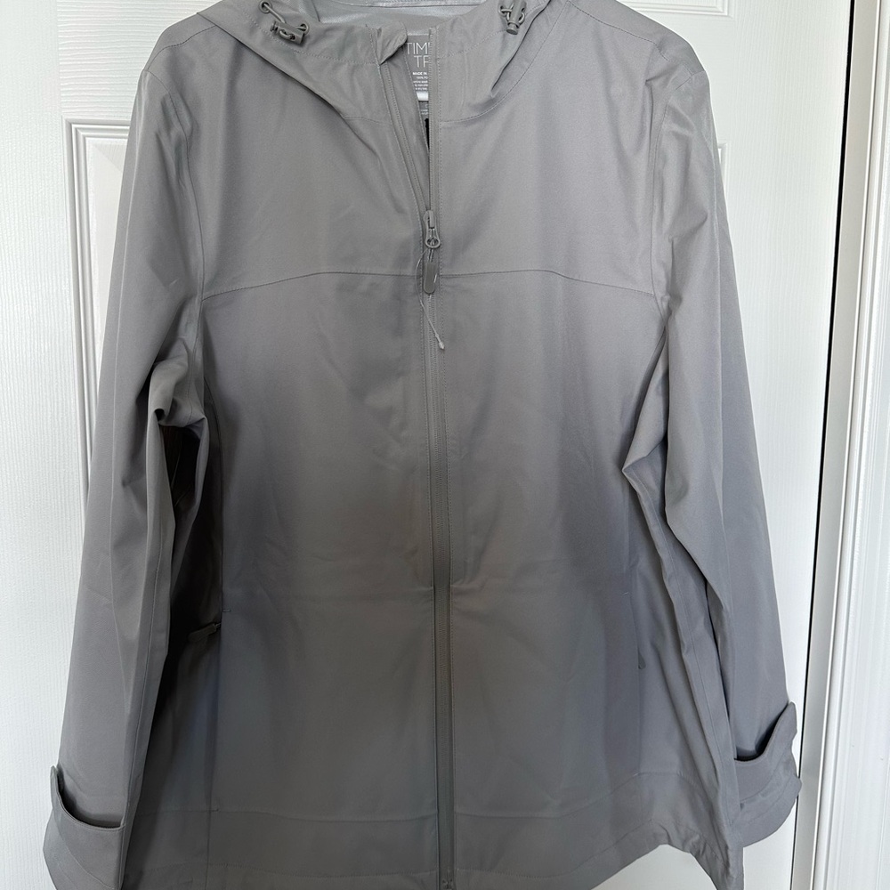 Time and Tru Women's Light Gray Ski Jacket